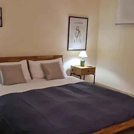 Grace Dell'isola Dei Coralli